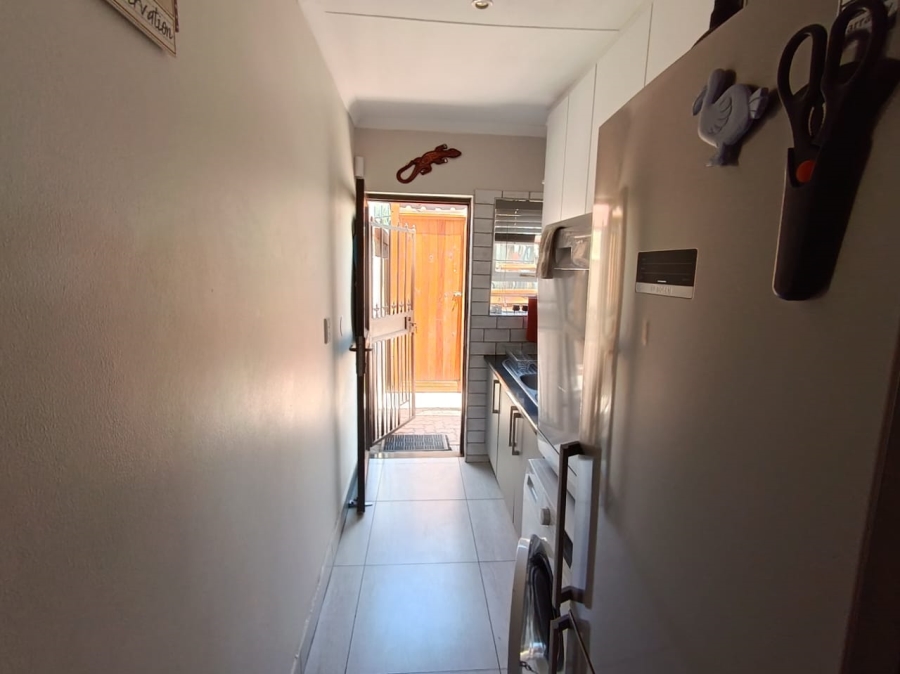 3 Bedroom Property for Sale in Island View Western Cape